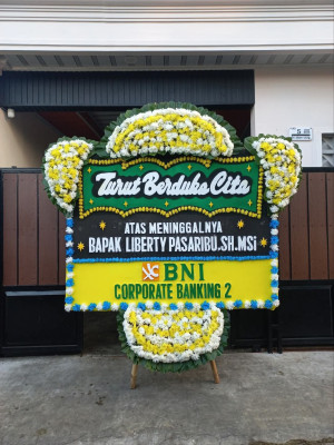 Papan Bunga Duka di Keteguhan