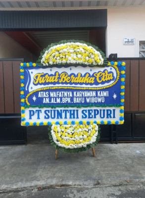 Papan Bunga Duka di Keteguhan