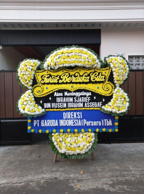 Papan Bunga Duka di Keteguhan